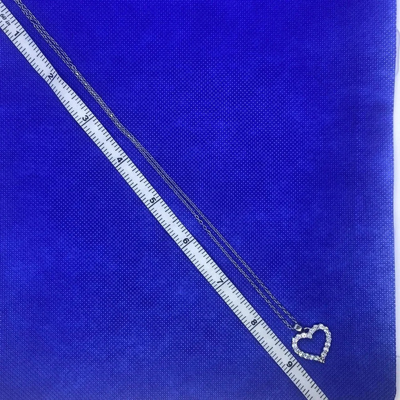 New sparkly open heart necklace silver chain beautiful Valentines Day gift - Picture 2 of 5